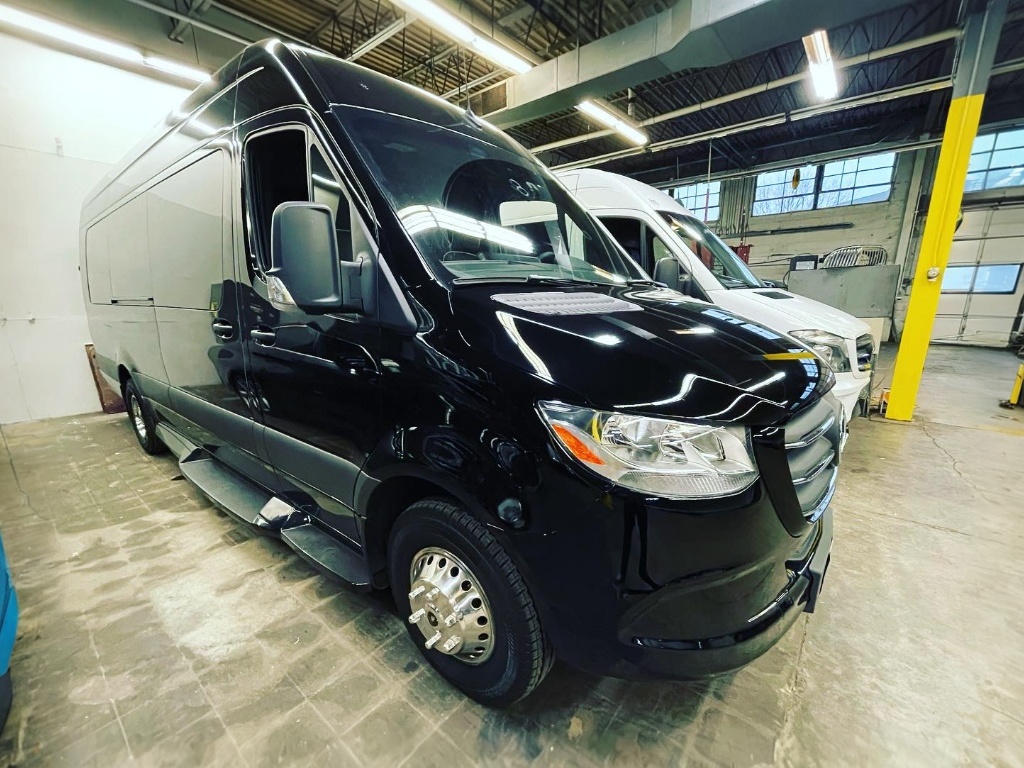 14 Passenger Party Bus